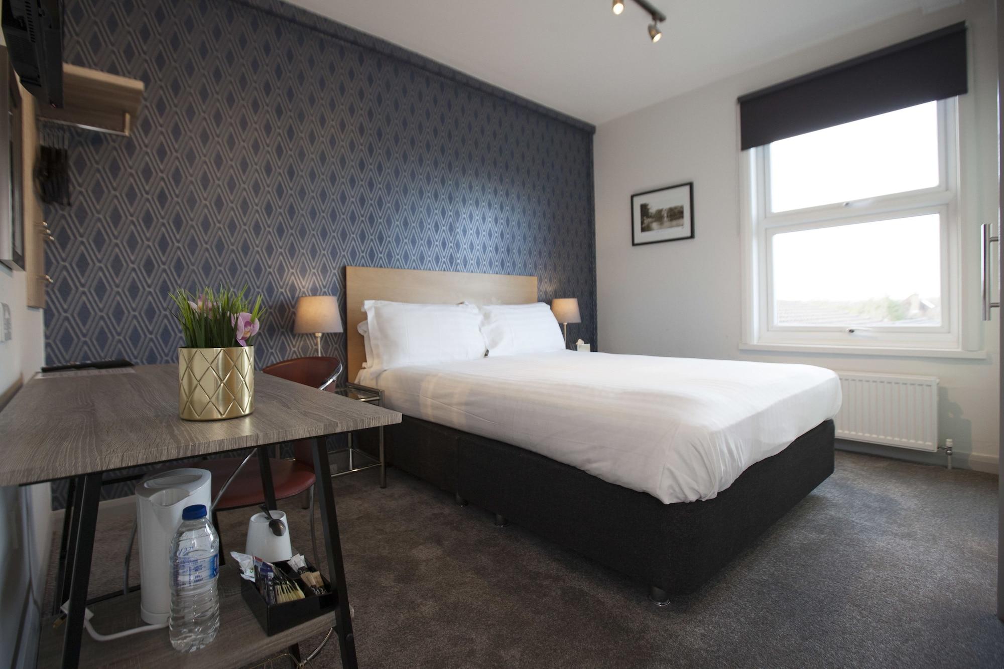Asperion Hotel Guildford Bagian luar foto